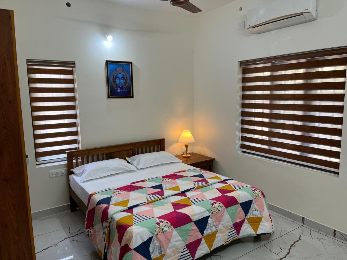 Solomon Apartments,Alappuzha Beach. Exterior foto