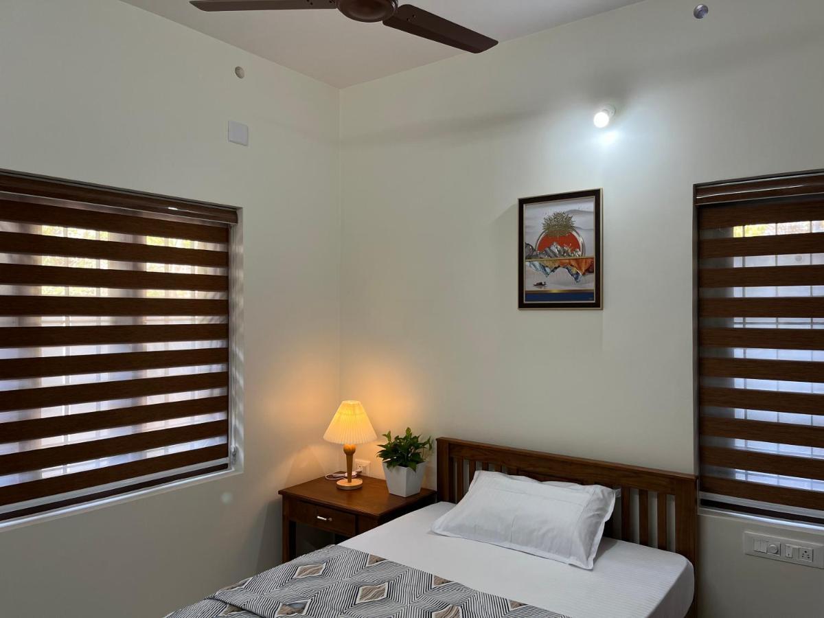 Solomon Apartments,Alappuzha Beach. Exterior foto