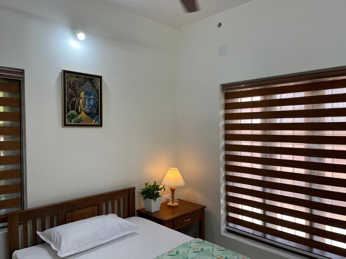 Solomon Apartments,Alappuzha Beach. Exterior foto